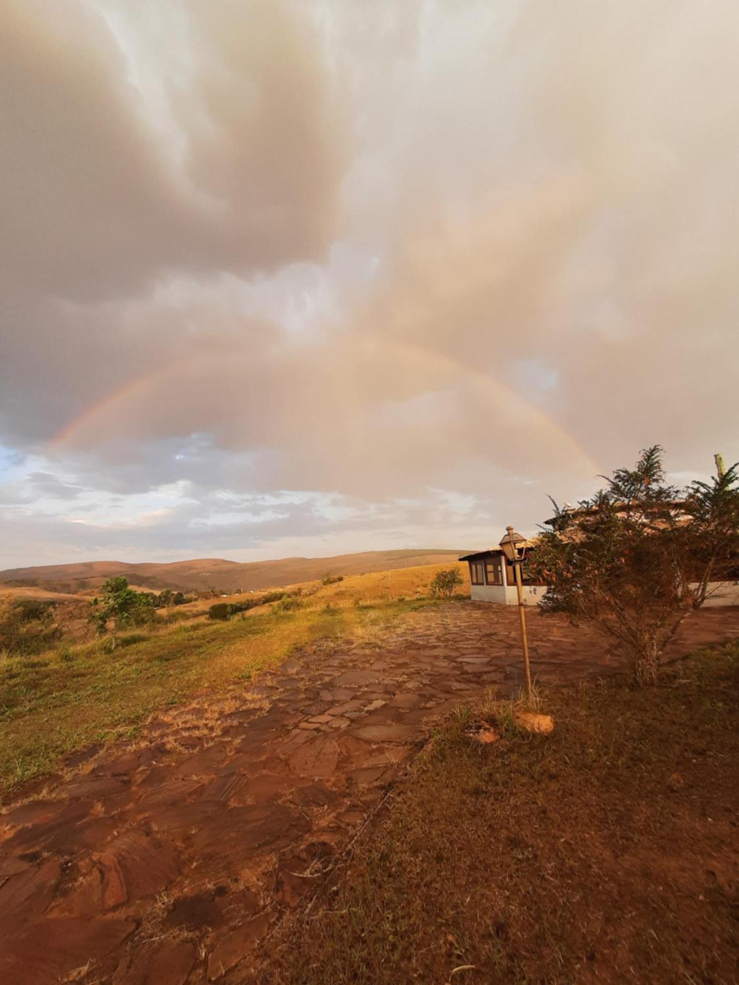 Cataguas Brasil Pousada Каранкас Екстериор снимка